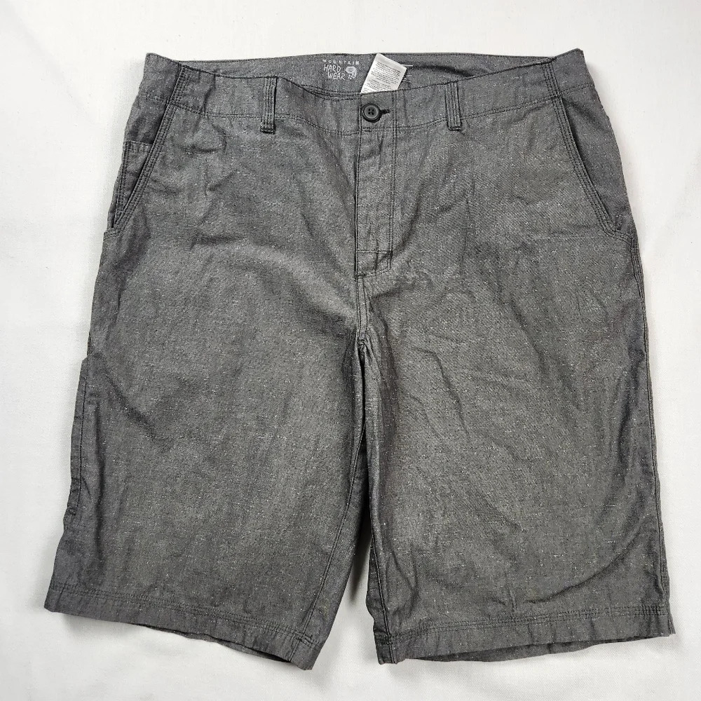 Mountain Hardwear Charcoal Flat Front Shorts